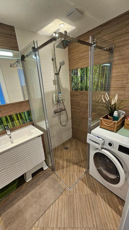Smokini Beach Apartment Созопол Екстериор снимка